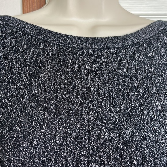 CATO | SIZE 22-24 | PULLOVER SWEATER | METALLIC THREADS - Picture 4 of 13